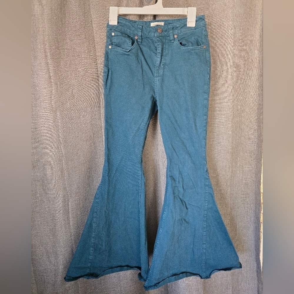 Shyanne Sz 28 Teal Super Flare Bell Bottom Leg Jean Boho Hippy Cowgirl Fit 28x32